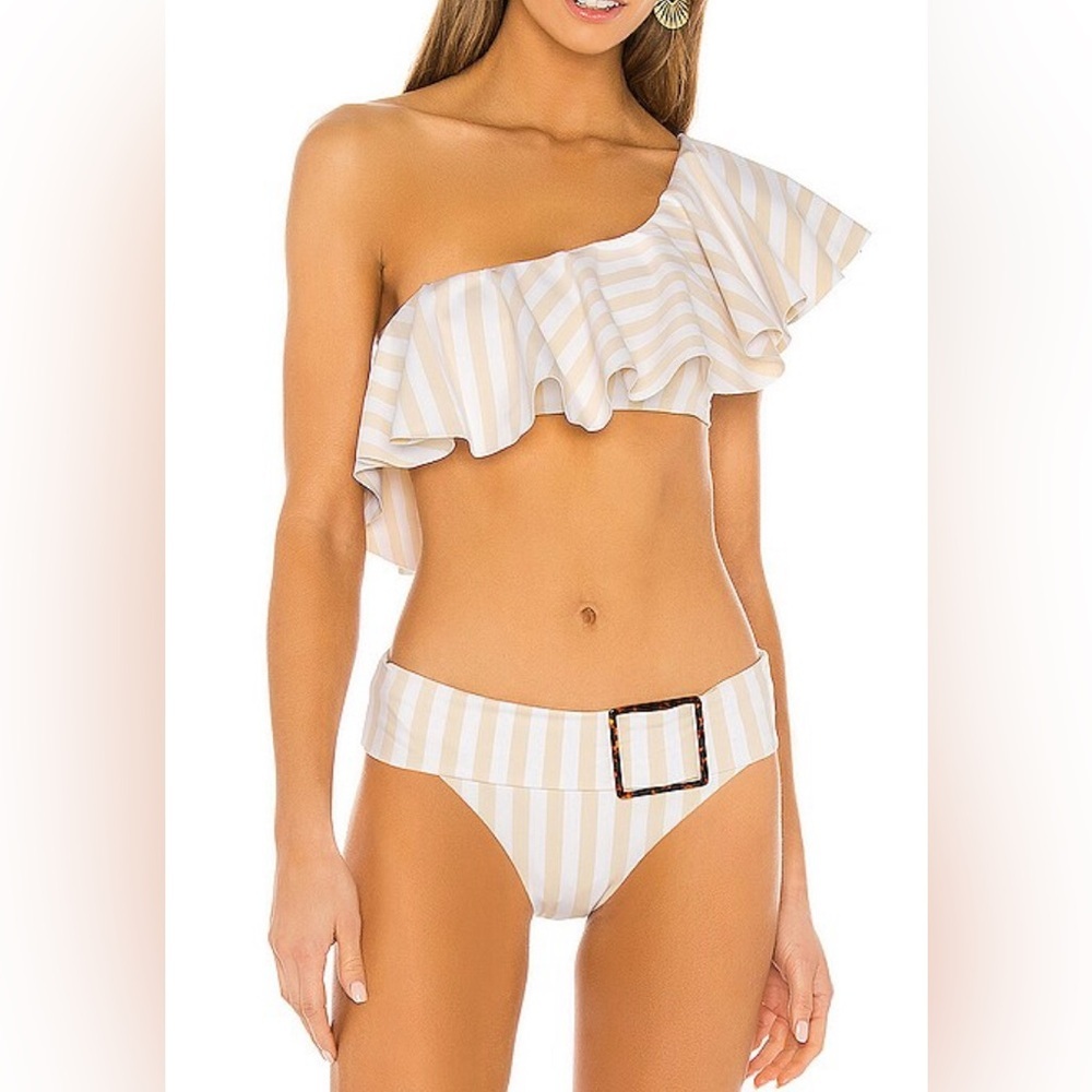 NWT WeWoreWhat TOP ONLY Positano Bikini Ruffle One Shoulder Top Medium - Picture 2 of 6